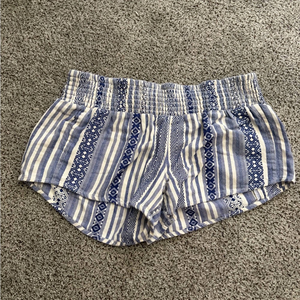 Rip Curl Blue & White Patterned Elastic-Waist‎ Athletic Shorts